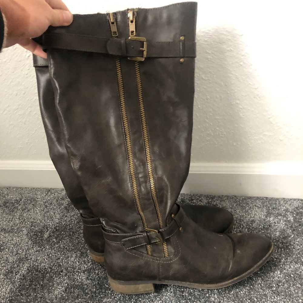 Black leather riding boots size 11